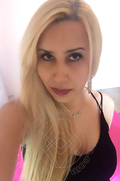 Foto selfie 3 di Jenny Lopez transexescort Busto Arsizio