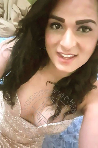 Foto selfie 3 di Yasmin Laura transexescort Settimo Torinese