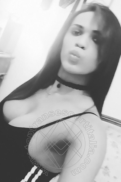 Foto selfie 58 di Amanda Soares transexescort Lido Di Camaiore
