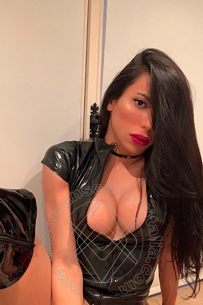 Foto selfie 6 di Michelly Araujo Pornostar transexescort Bruxelles