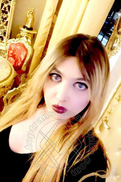 Foto selfie 243 di Rossana Bulgari Italiana transexescort Foggia