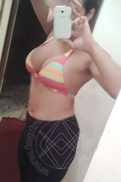 Foto selfie 1 di Vivian Araujo transexescort Aveiro