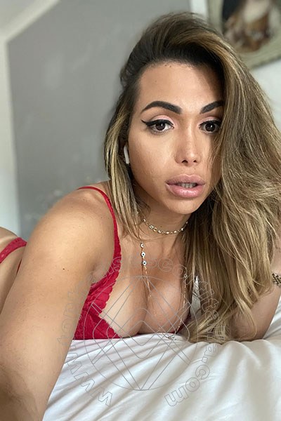Foto selfie 52 di Nina La Vera Dea transexescort Ginevra
