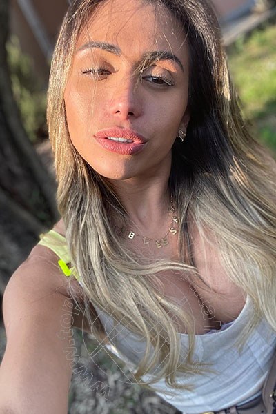 Foto selfie 37 di Nina La Vera Dea transexescort Ginevra