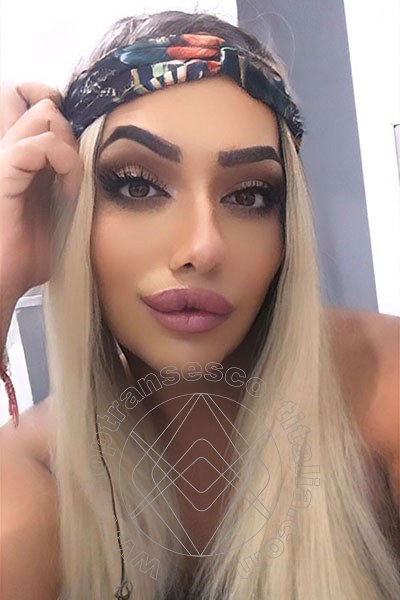 Foto selfie 17 di Magda Gold transexescort Lugano