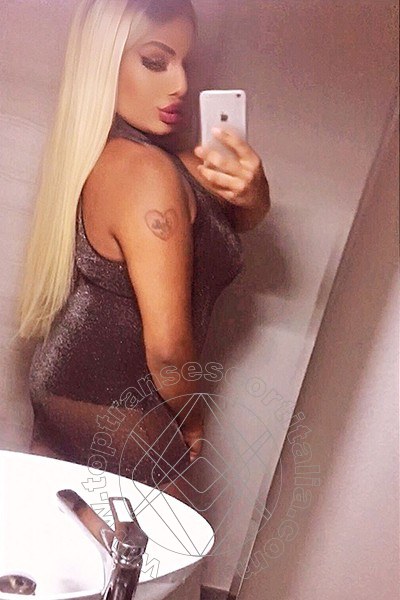 Foto selfie 14 di Magda Gold transexescort Lugano