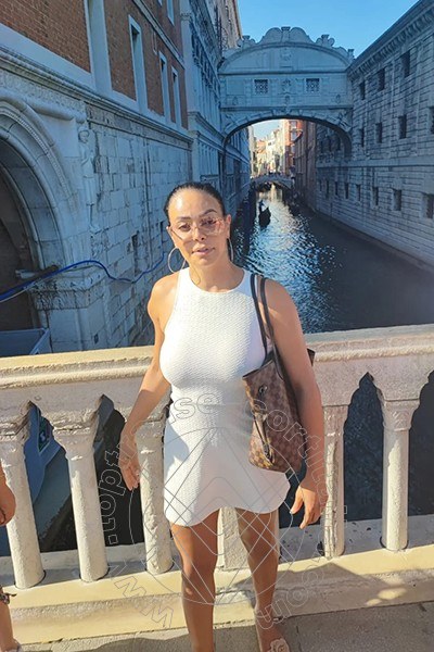 Foto selfie 38 di Kartika transexescort Brescia