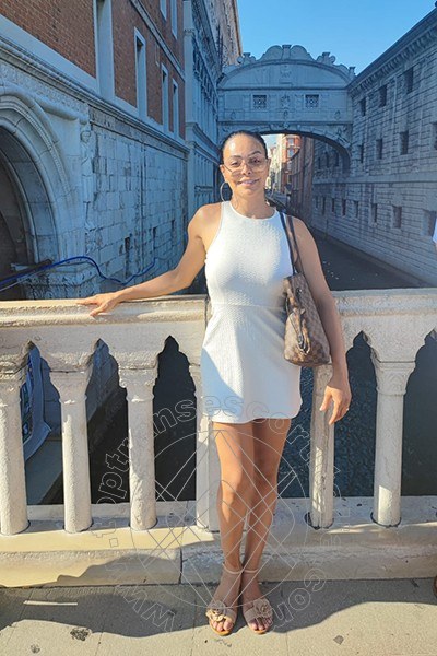 Foto selfie 36 di Kartika transexescort Brescia