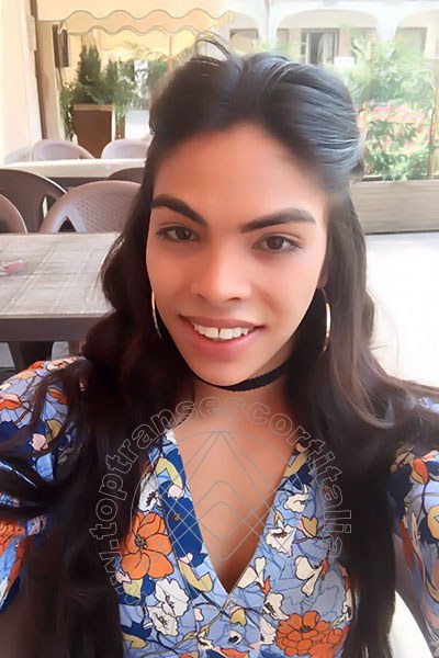 Foto selfie 17 di Roberta Maliziosa transexescort Alba Adriatica