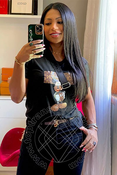 Foto selfie 33 di Manuella transexescort Torino
