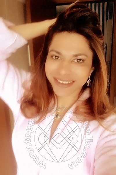 Foto selfie 20 di Danyella Alves Pornostar transexescort Lido Di Camaiore