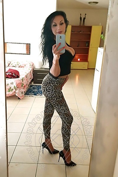 Foto selfie 20 di Adriana Paulett transexescort Paese