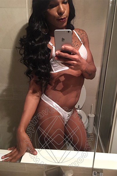 Foto selfie 145 di Thais Melo transexescort Roma