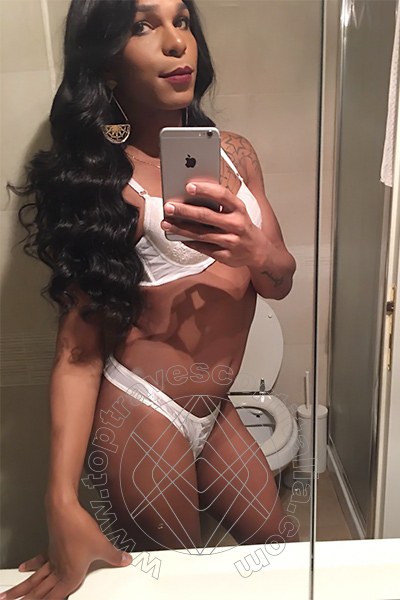 Foto selfie 143 di Thais Melo transexescort Roma
