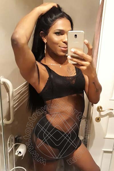 Foto selfie 77 di Thais Melo transexescort Roma