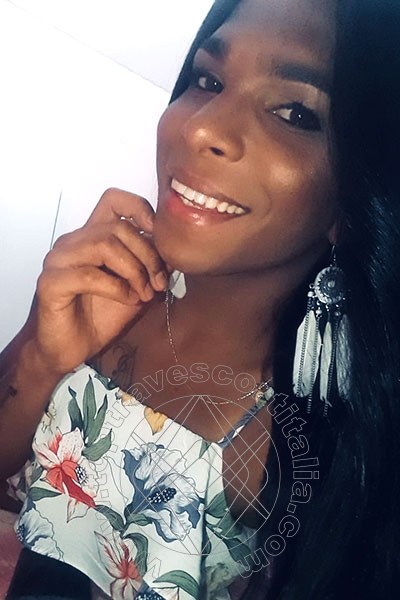 Foto selfie 104 di Thais Melo transexescort Roma