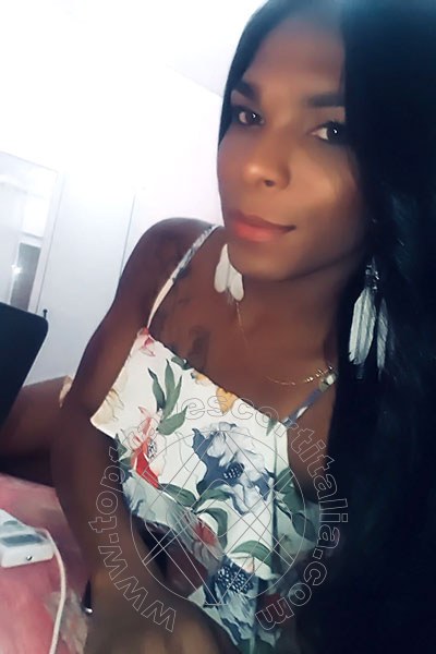 Foto selfie 102 di Thais Melo transexescort Roma