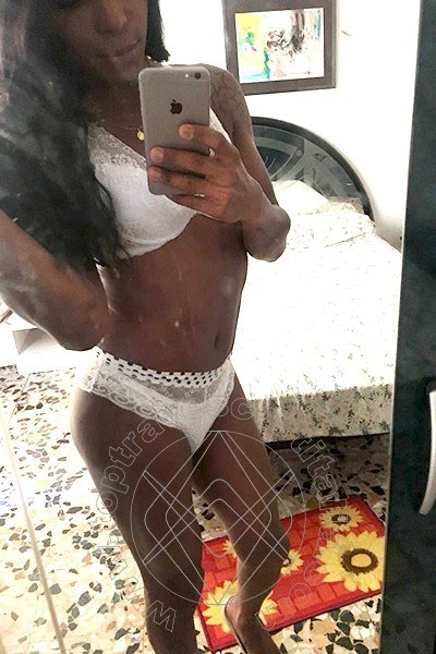 Foto selfie 114 di Thais Melo transexescort Roma