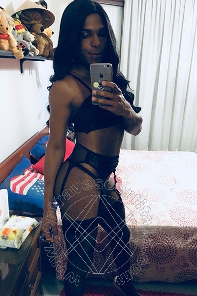 Foto selfie 122 di Thais Melo transexescort Roma