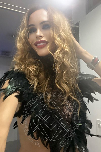 Foto selfie 2 di Karolyna transexescort Milano