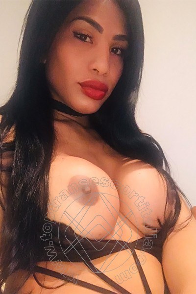 Foto selfie 46 di Mikaella Pimentell Pornostar transexescort Roma