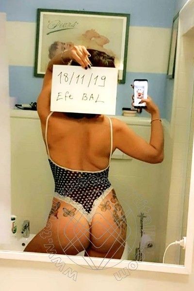 Foto selfie 28 di Efe Bal Secondo Profilo transexescort Milano