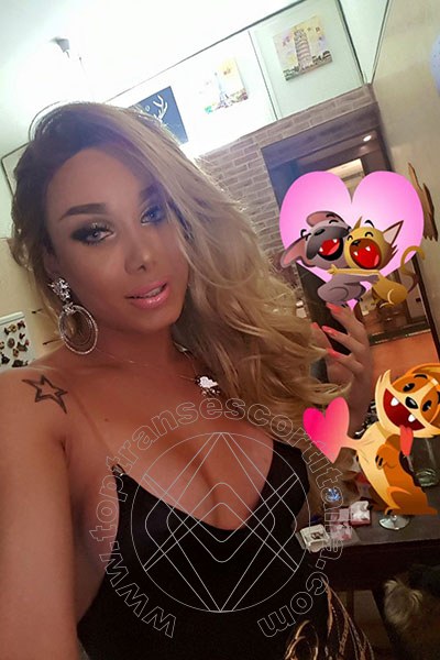 Foto selfie 104 di Kalena Rios Pornostar transexescort Milano