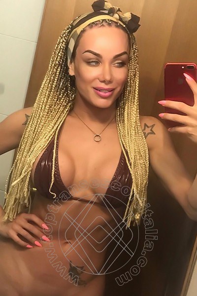 Foto selfie 40 di Kalena Rios Pornostar transexescort Milano