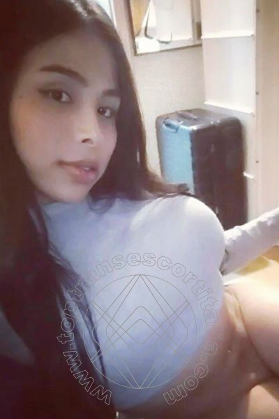 Foto selfie 75 di Sara Efrons transexescort Roma