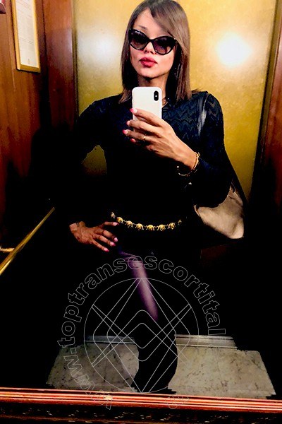 Foto selfie 53 di Veronika Havenna Superpornostar transexescort Arezzo