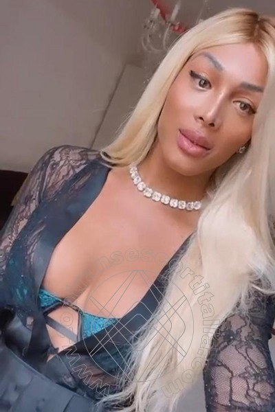 Foto selfie 13 di Camilla Brazil transexescort Roma