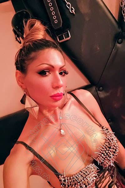 Foto selfie 37 di Imperatrice Laverr transexescort Roma