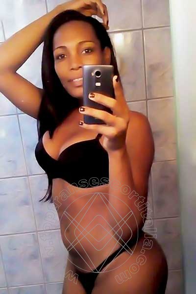 Foto selfie 33 di Naomy Xl transexescort Genova