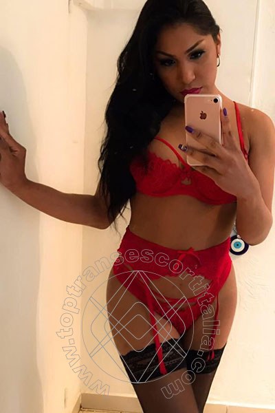 Foto selfie 28 di Pocahontas Vip transexescort Olbia