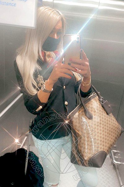 Foto selfie 418 di Pamy La Diva Stellare transexescort Losanna