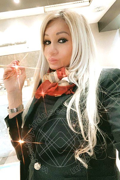 Foto selfie 419 di Pamy La Diva Stellare transexescort Losanna