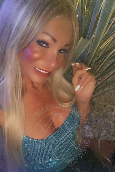 Foto selfie 73 di Pamy La Diva Stellare transexescort Losanna