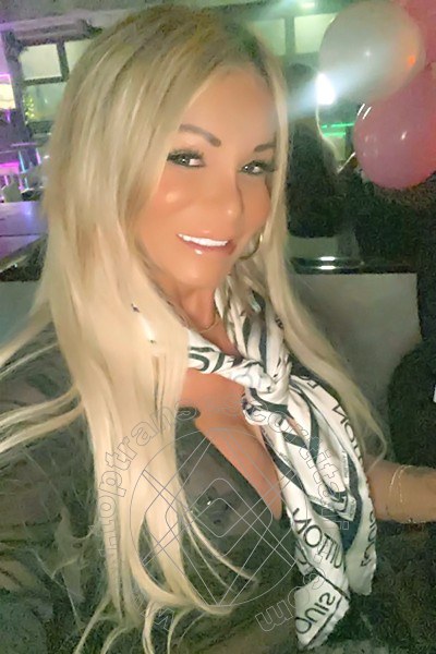 Foto selfie 51 di Pamy La Diva Stellare transexescort Losanna