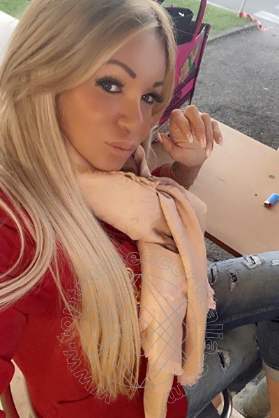 Foto selfie 49 di Pamy La Diva Stellare transexescort Losanna