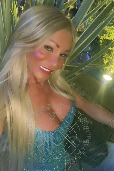 Foto selfie 47 di Pamy La Diva Stellare transexescort Losanna