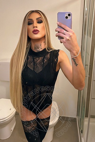 Foto selfie 12 di Dafinny Doll transexescort Cuneo