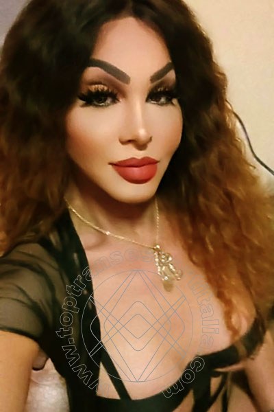 Foto selfie 28 di Rosa Xxxl transexescort Padova