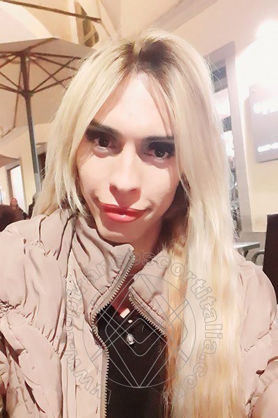 Foto selfie 26 di Amanda Sanchez transexescort Asti