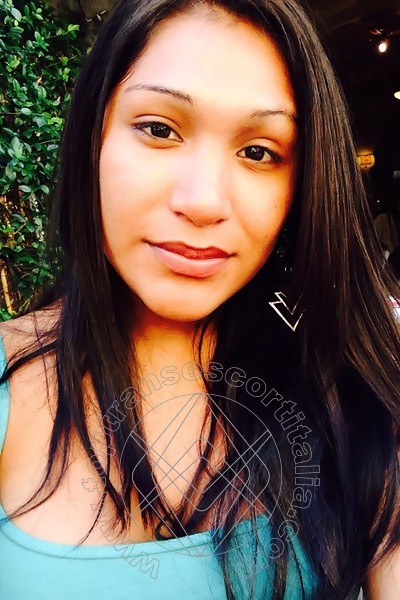 Foto selfie 32 di Pocahontas Vip transexescort Olbia