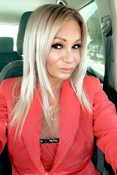 Foto selfie 442 di Pamy La Diva Stellare transexescort Losanna