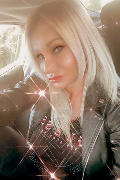 Foto selfie 445 di Pamy La Diva Stellare transexescort Losanna