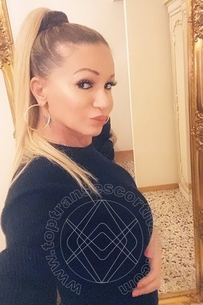 Foto selfie 523 di Pamy La Diva Stellare transexescort Losanna