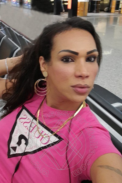 Foto selfie 30 di Jhoany Wilker Pornostar transexescort Napoli