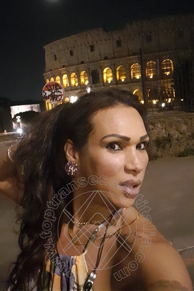 Foto selfie 22 di Jhoany Wilker Pornostar transexescort Napoli