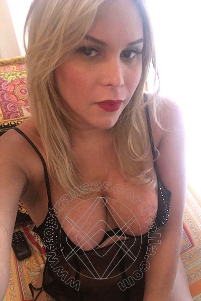 Foto selfie 147 di Adriana Ventury Pornostar transexescort Napoli